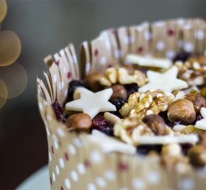 christmas cake featured