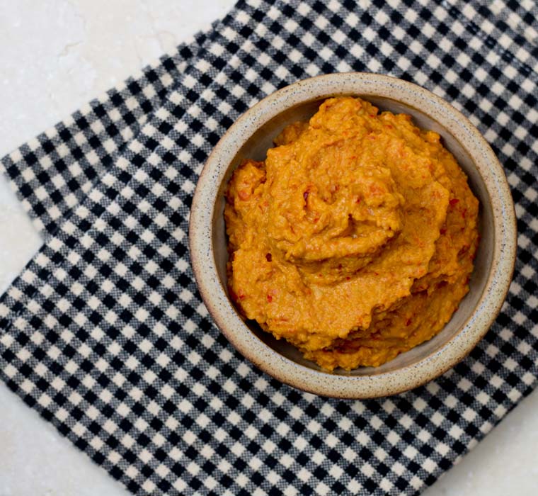 Red Pepper Hummus Recipe - Farrington Oils