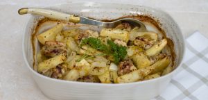One pot Honey and Mustard Parsnip Chicken desktop banner