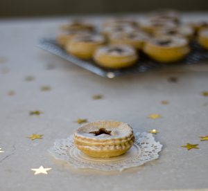 mince pies thumbnail