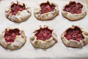mini strawberry galettes MOBILE