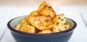 garlic and rosemary roast potatoes desktop