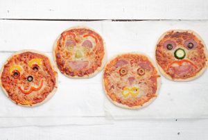smiley face pizza