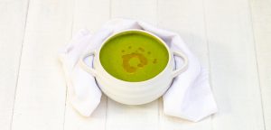 smoky vegan pea soup desktop