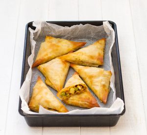 baked leftover turkey samosas thumbnail
