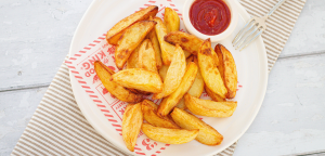 Make Homemade Chips in air fryer with rapeseed oil omega 3