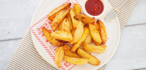 Make Homemade Chips in air fryer with rapeseed oil omega 3