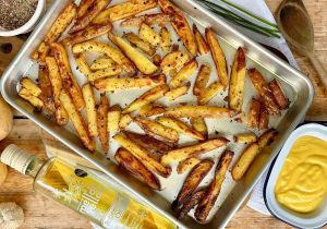 oven chips with garlic mayonnaise