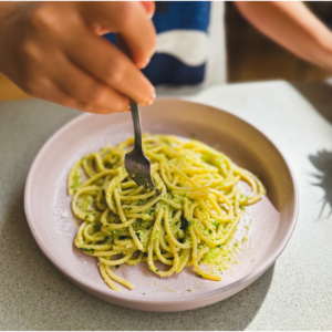 Courgette pesto pasta