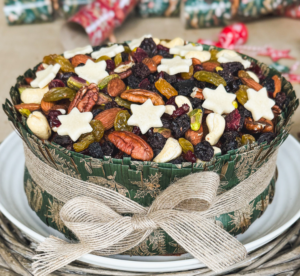 Mellow Yellow Christmas Cake