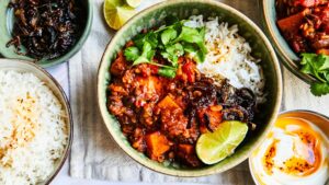 Smoky sweet potato chilli