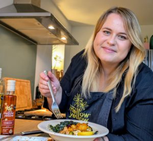 Mellow Yellow meets Heather from Rhind & Dine