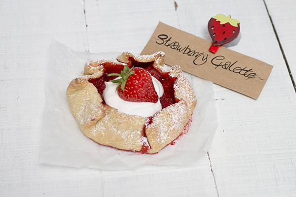pastry without butter strawberry